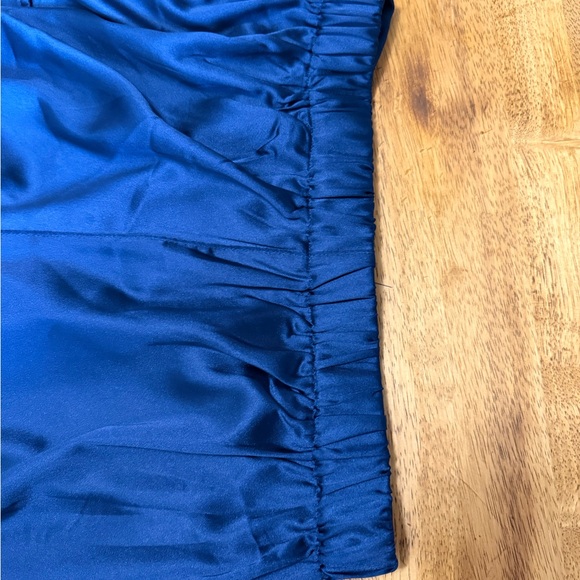 Windsor Satin Navy Wide Leg Cargo Pants ( Never Worn) - Picture 4 of 10